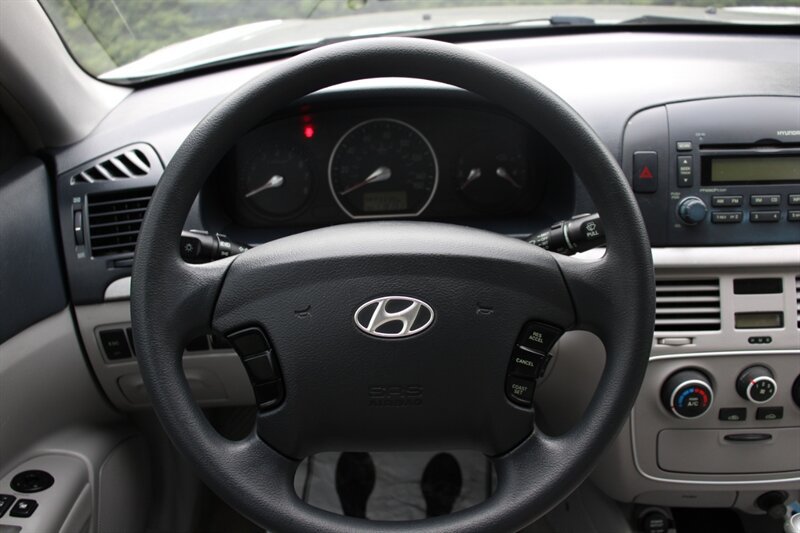 Used 2007 Hyundai Sonata GLS FWD image 17