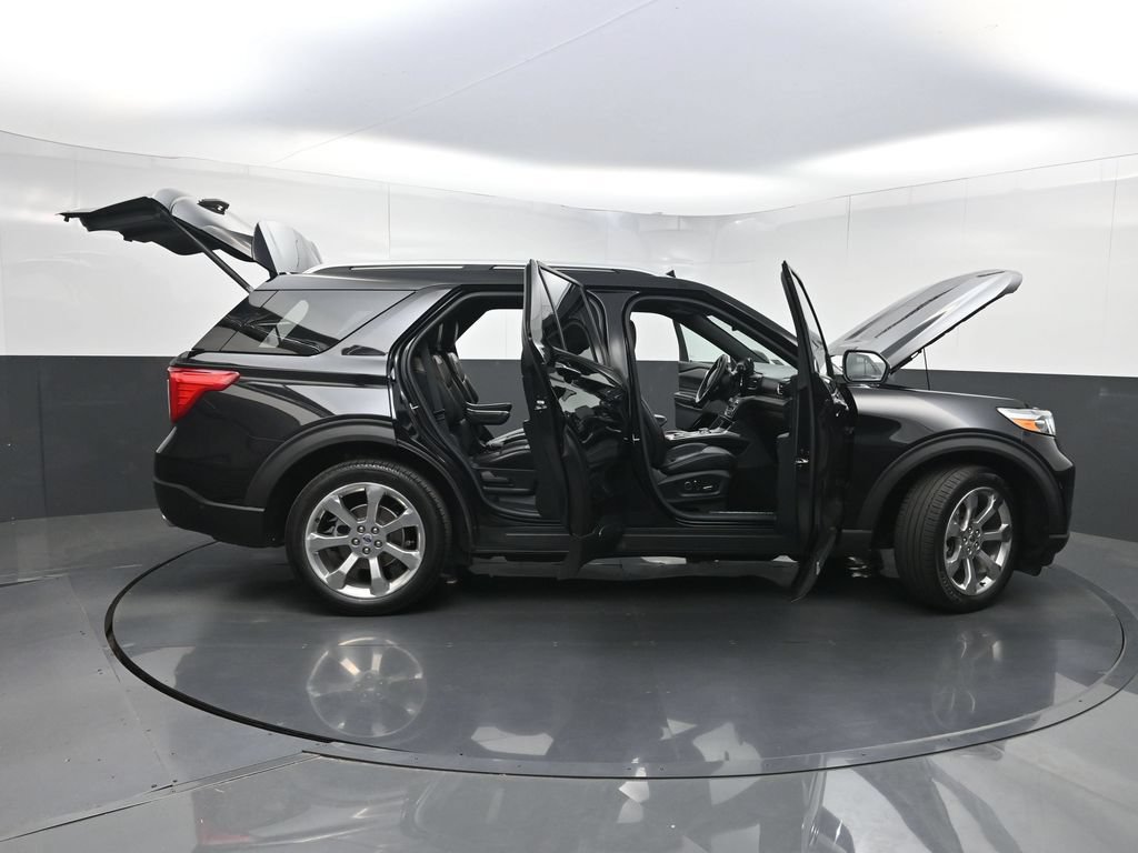 Used 2020 Ford Explorer Platinum w/ Premium Technology Package AWD/4WD image 38