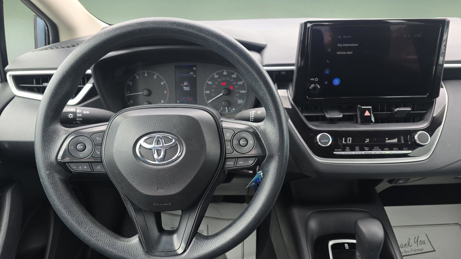 Used 2025 Toyota Corolla LE FWD image 15