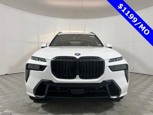 Used 2026 BMW X7 xDrive40i w/ Executive Package image 2