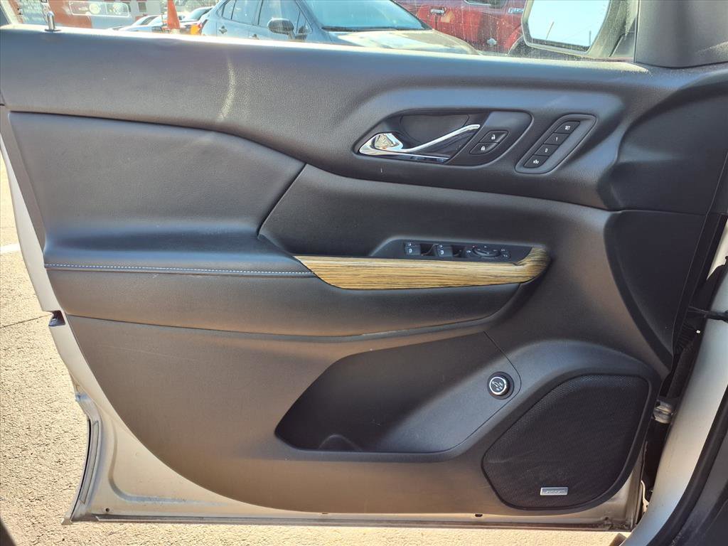 Used 2017 GMC Acadia Denali w/ Technology Package image 19