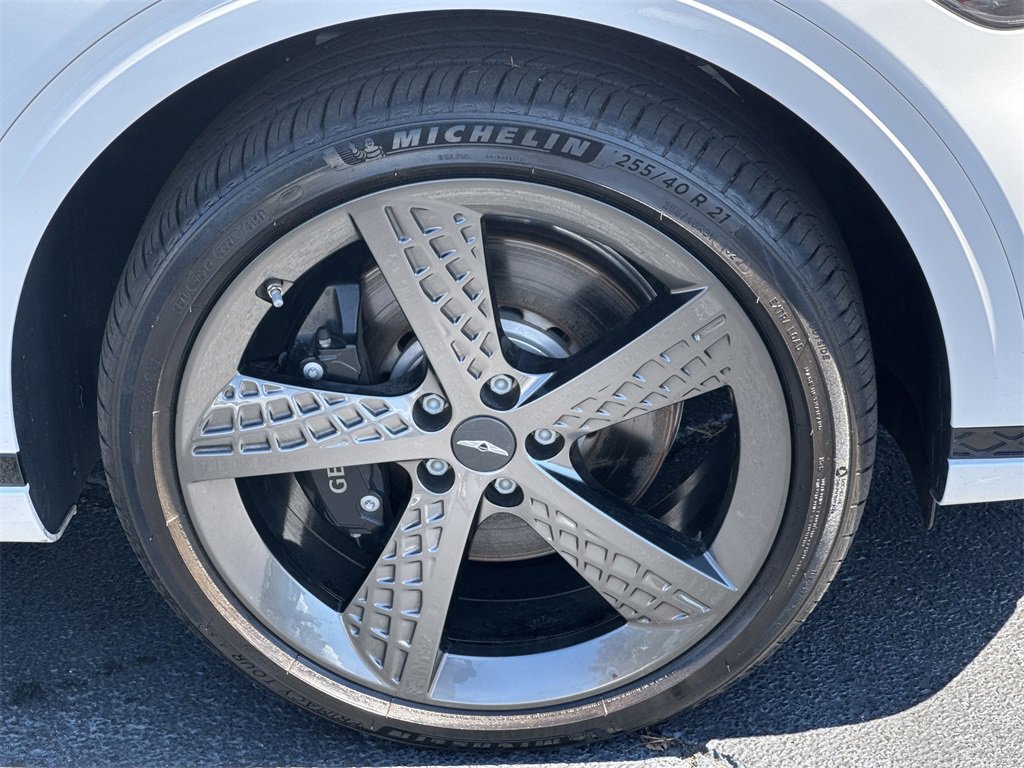 Used 2024 Genesis GV70 3.5T Sport w/ Sport Advanced Package image 12