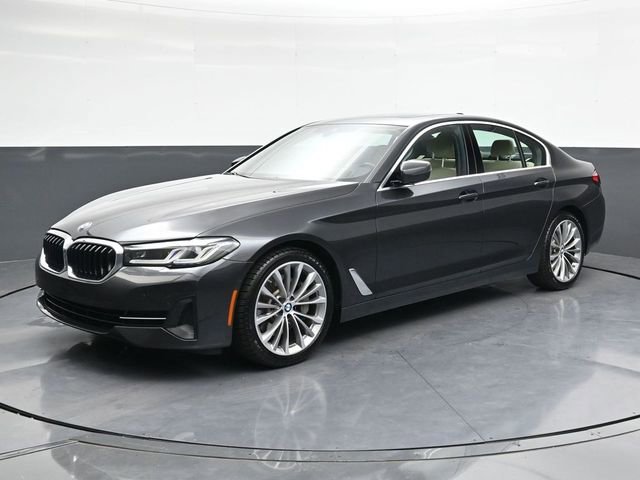 Used 2021 BMW 530i w/ Premium Package image 10