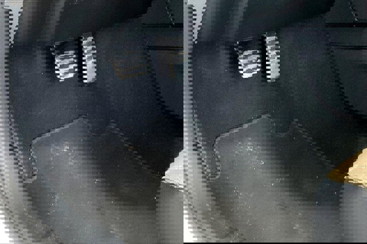 Used 2020 Ford Mustang Premium image 22