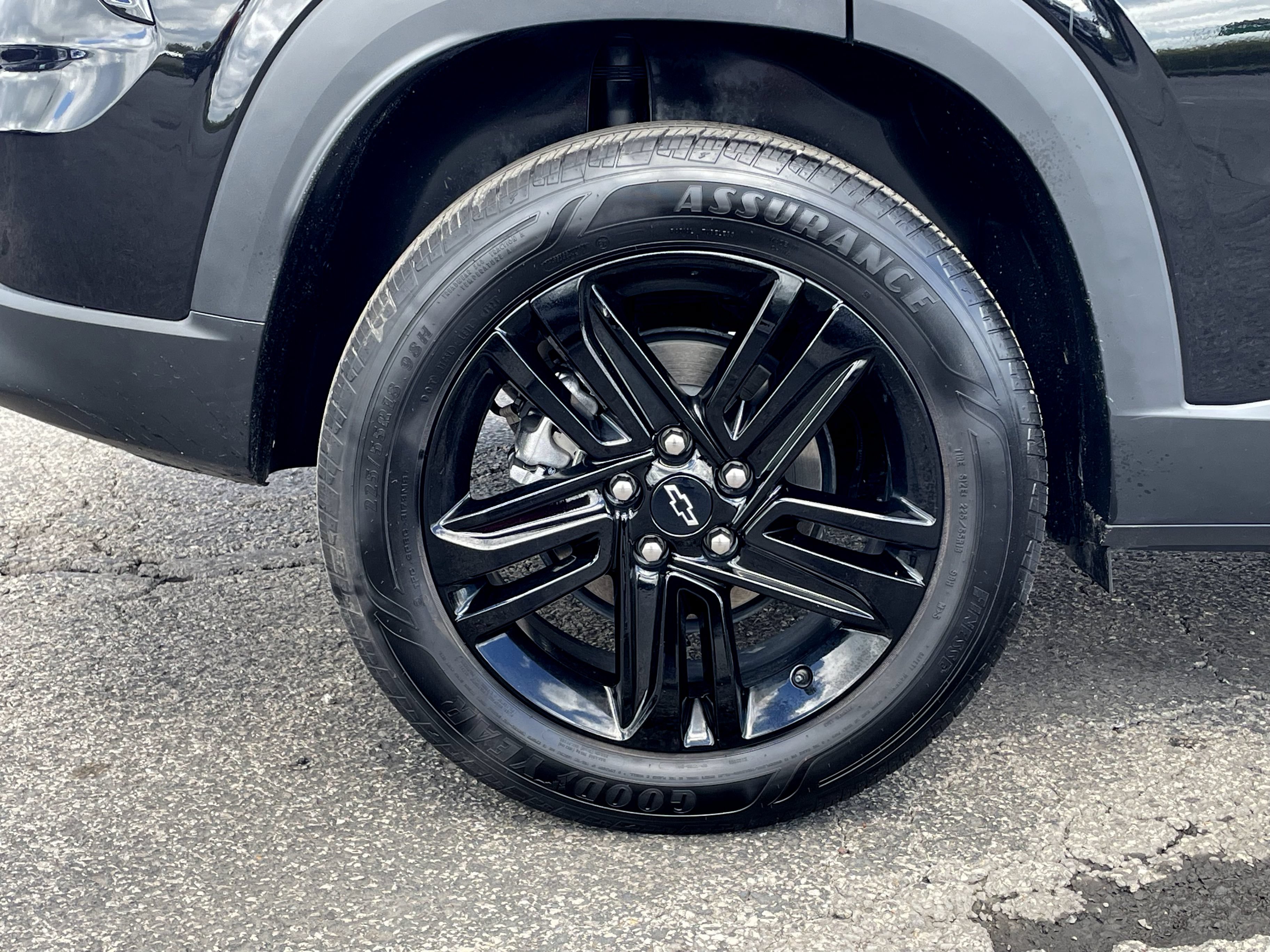 Certified 2025 Chevrolet Trax ACTIV w/ Driver Confidence Package FWD image 10