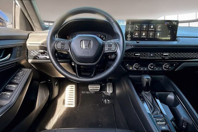 Used 2023 Honda Accord Sport image 8