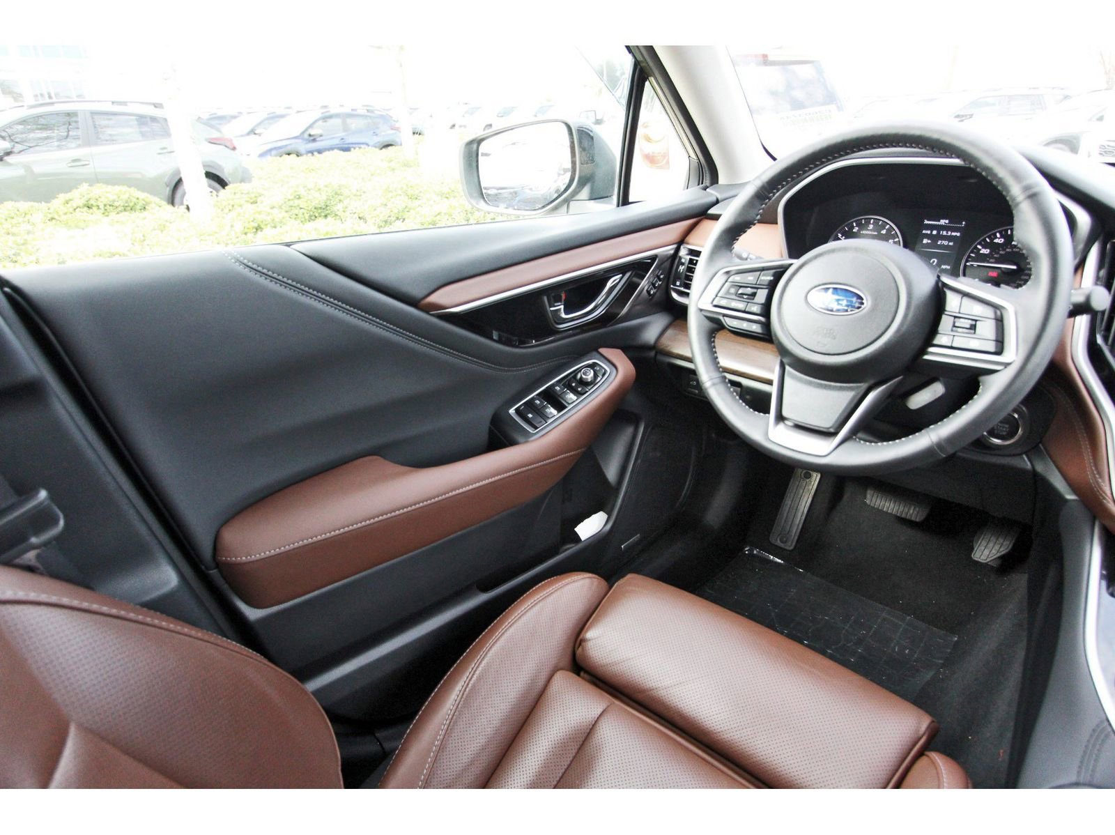 Used 2025 Subaru Outback Touring image 8