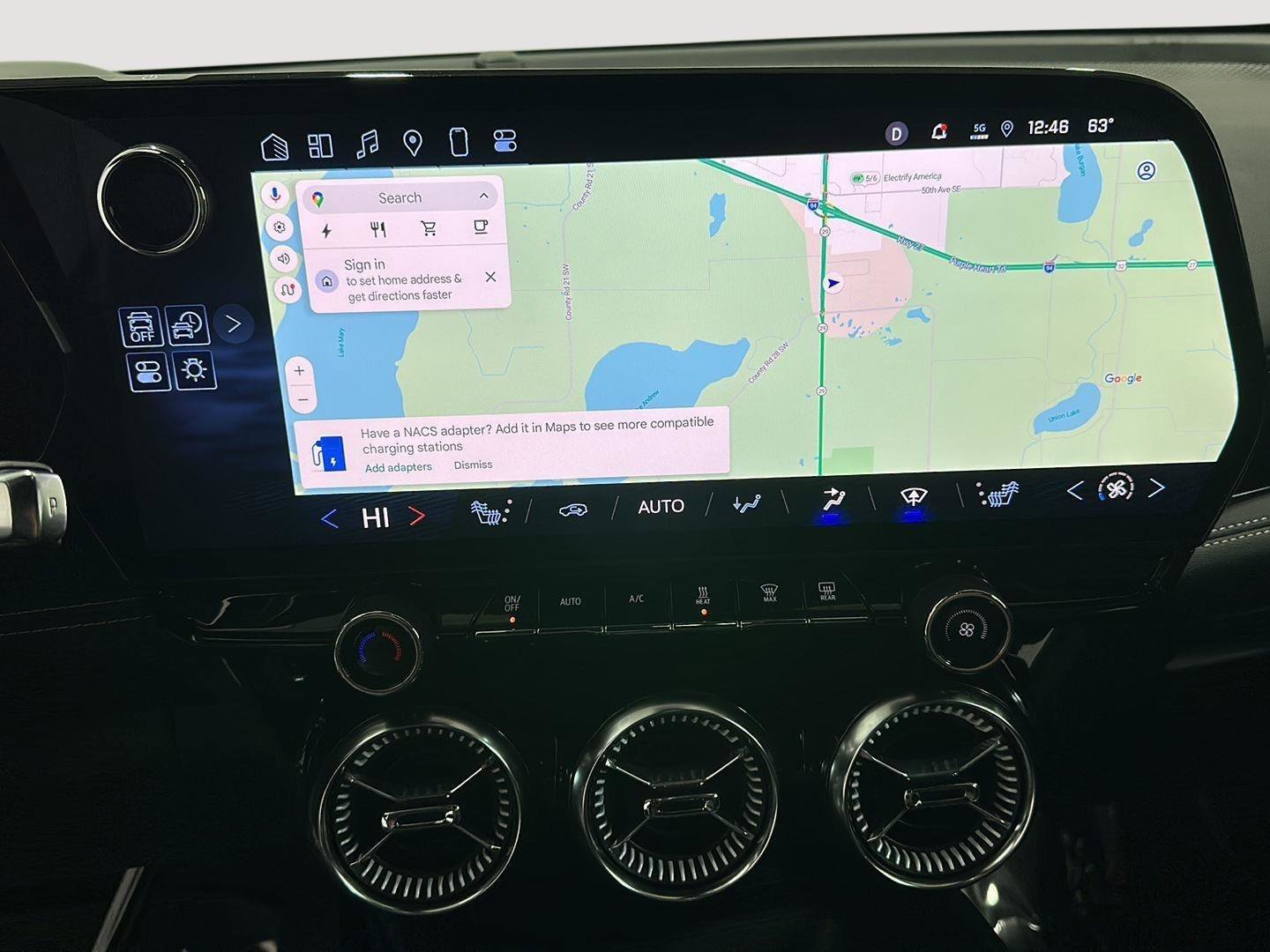 Used 2025 Chevrolet Blazer EV LT image 13