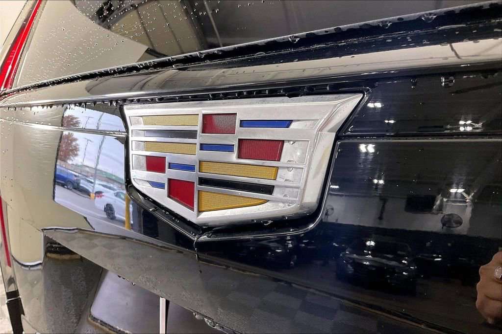 Used 2024 Cadillac Escalade ESV Sport Platinum image 44