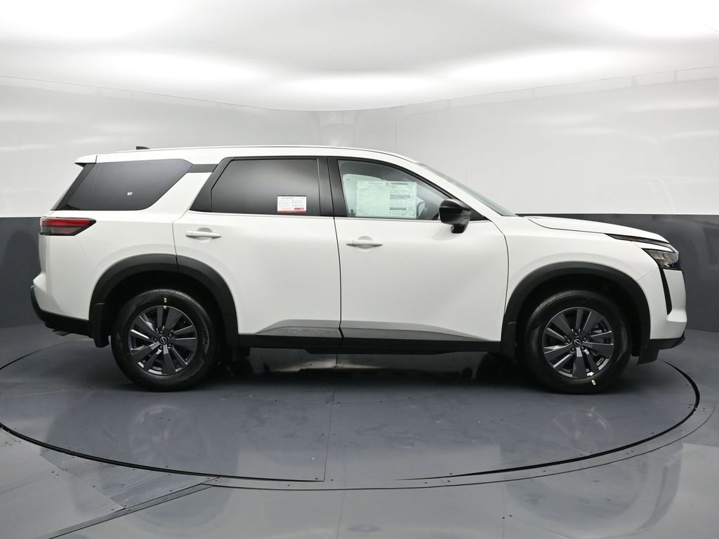 New 2026 Nissan Pathfinder S AWD/4WD image 27