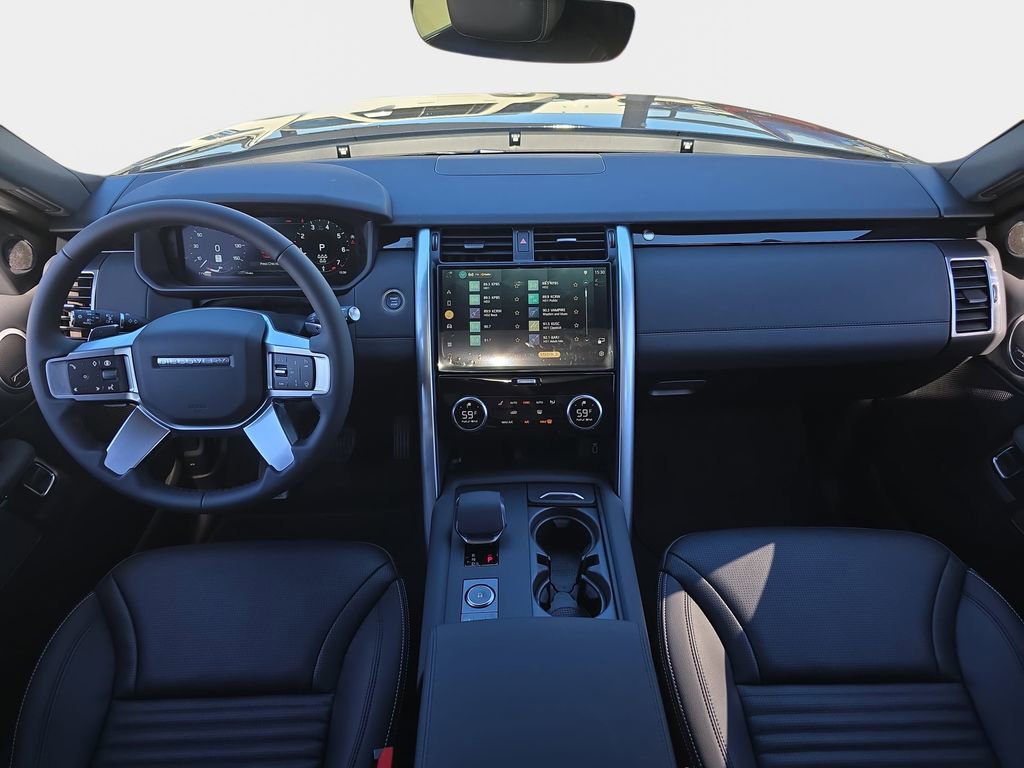 New 2026 Land Rover Discovery S AWD/4WD image 9