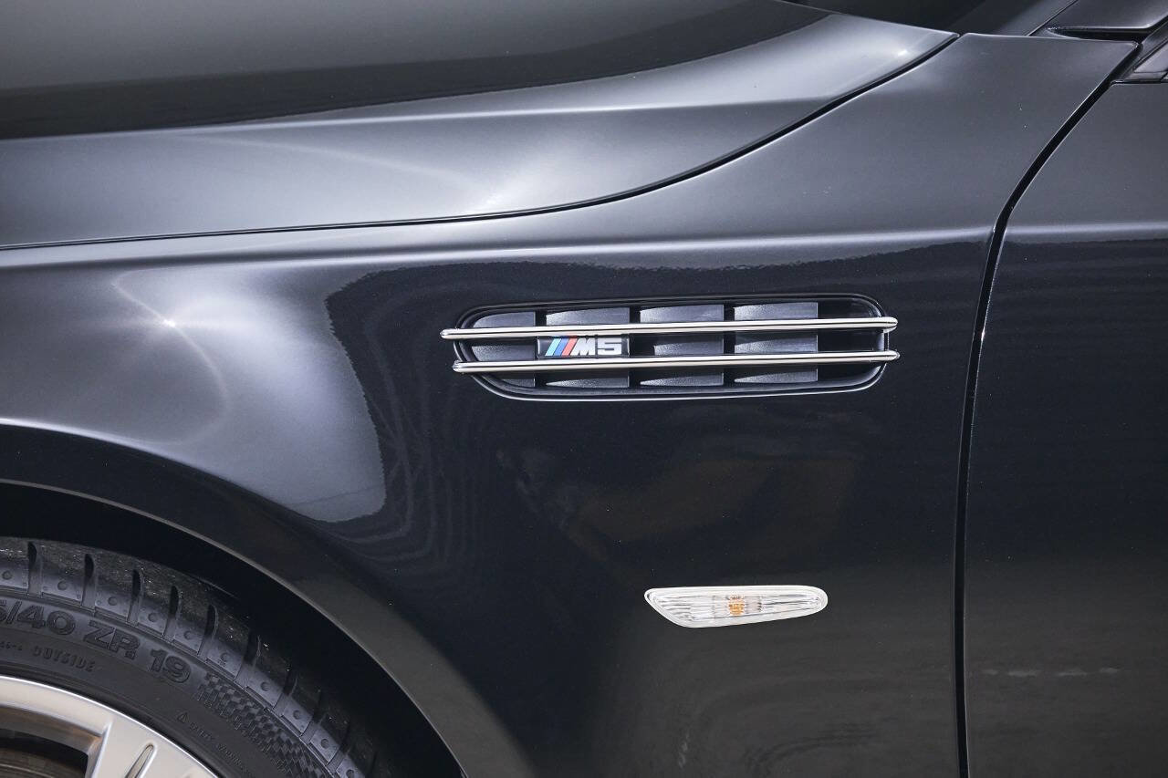 Used 2008 BMW M5 image 31