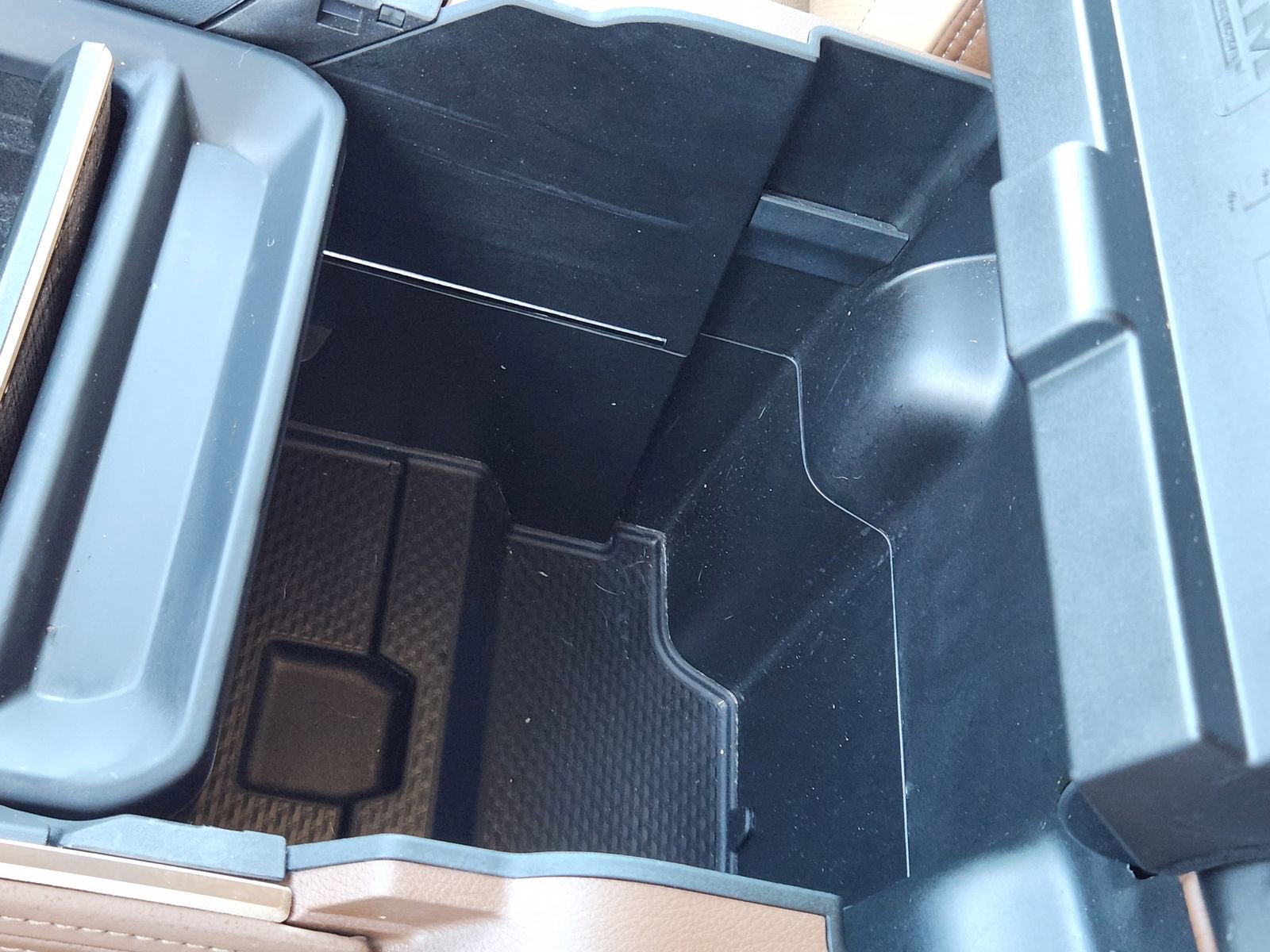 Used 2024 RAM 2500 Limited w/ Towing Technology Group image 23