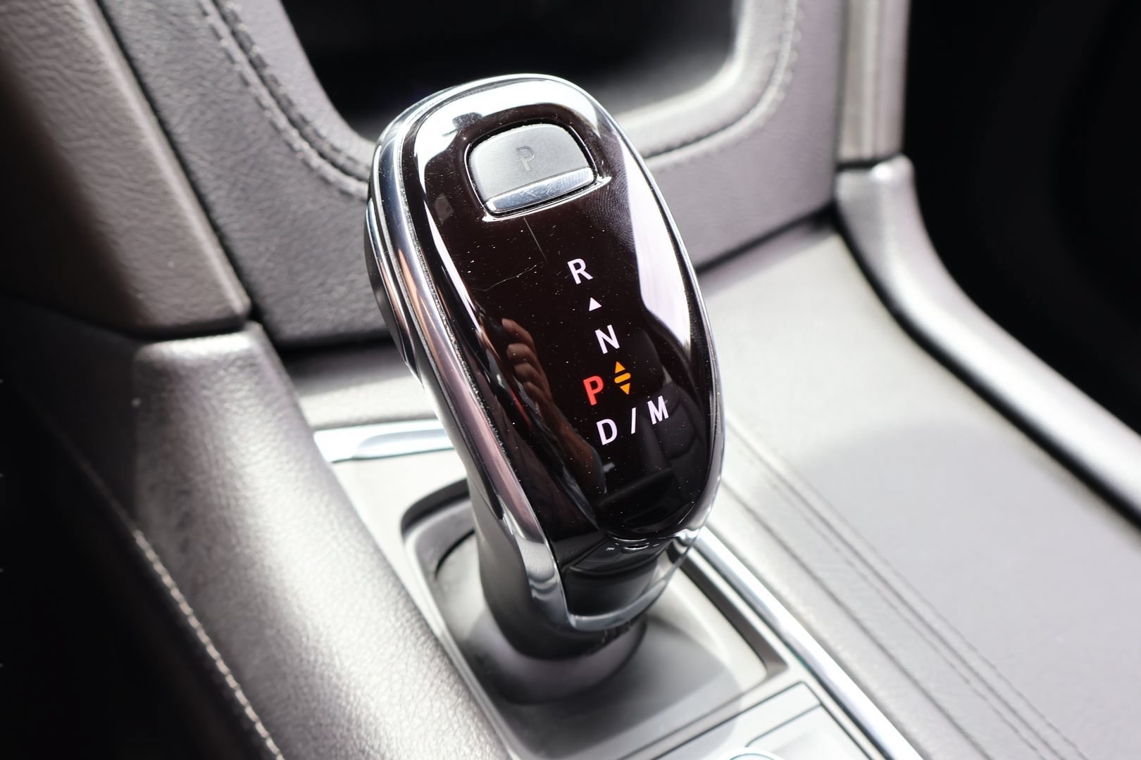 Certified 2023 Cadillac XT6 Premium Luxury AWD/4WD image 28