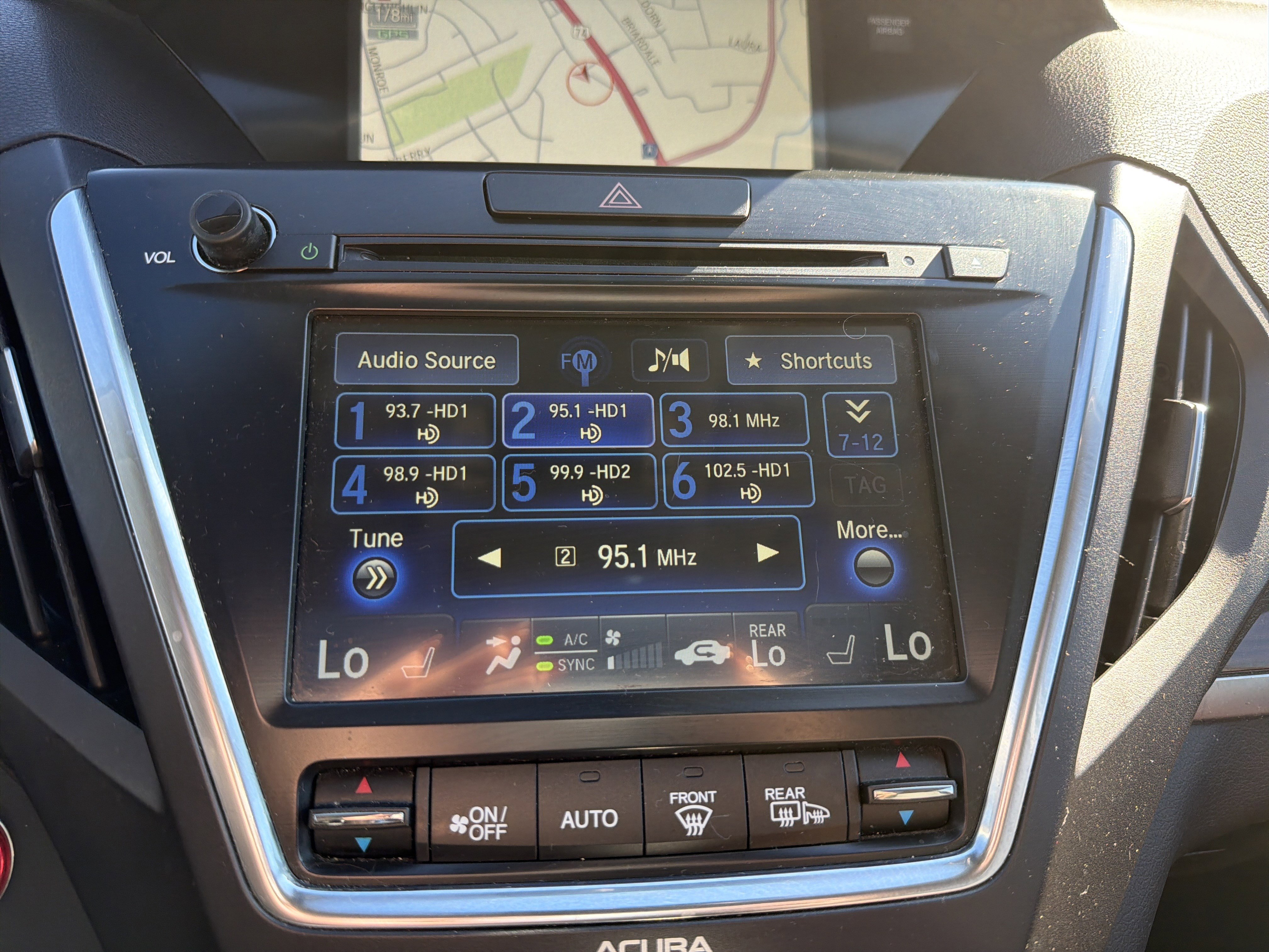 Used 2016 Acura MDX SH-AWD w/ Technology Package image 23