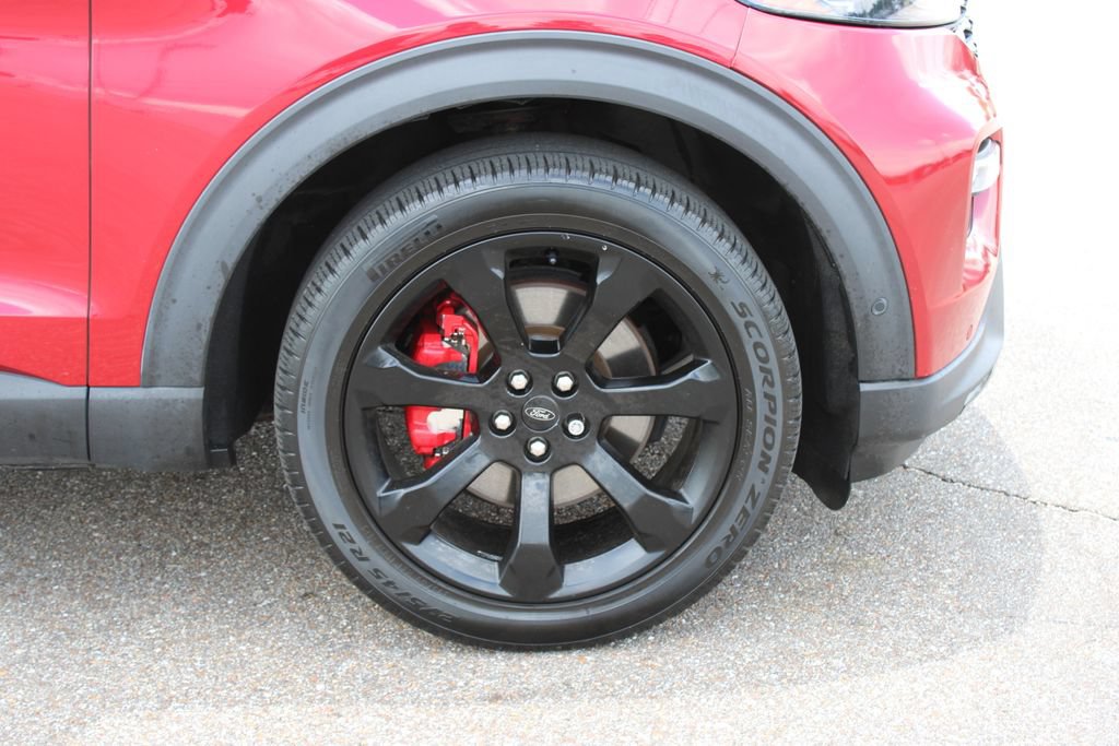 Used 2020 Ford Explorer ST w/ ST Street Pack AWD/4WD image 5