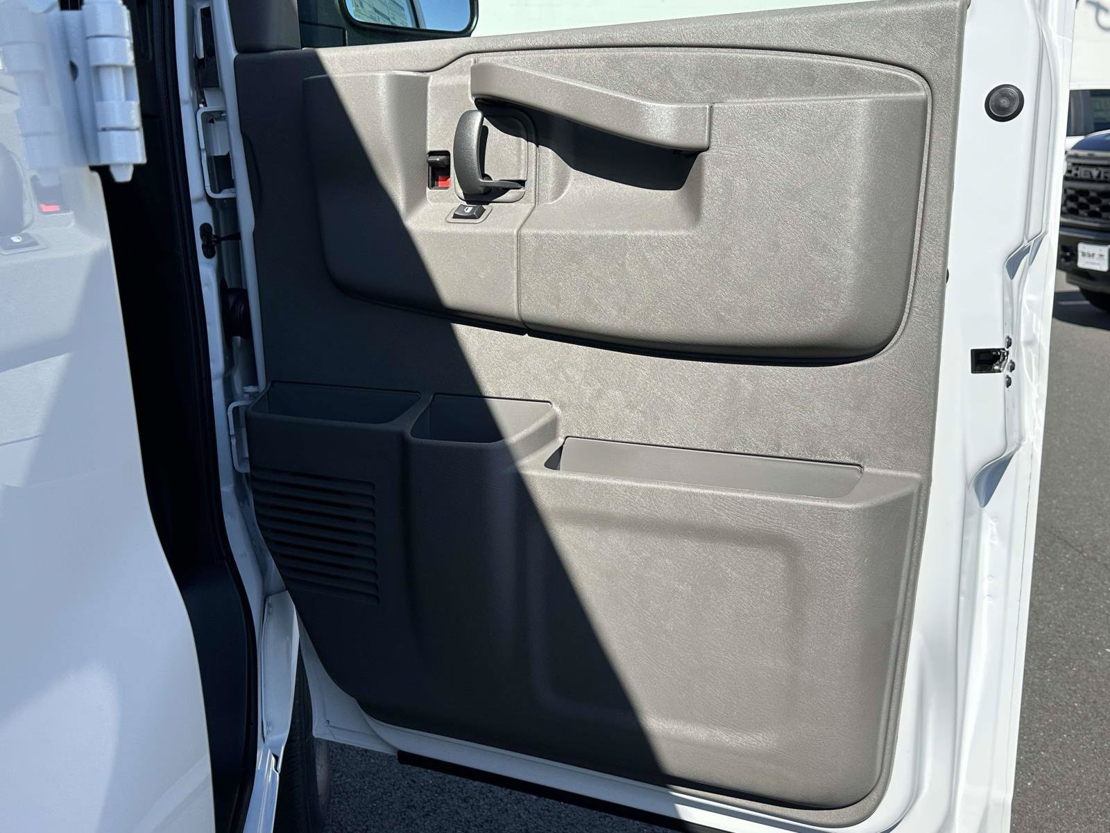 New 2025 Chevrolet Express 2500 Extended w/ Safety Package RWD image 22