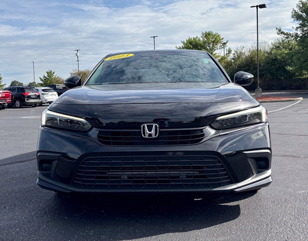 Used 2023 Honda Civic Sport image 9