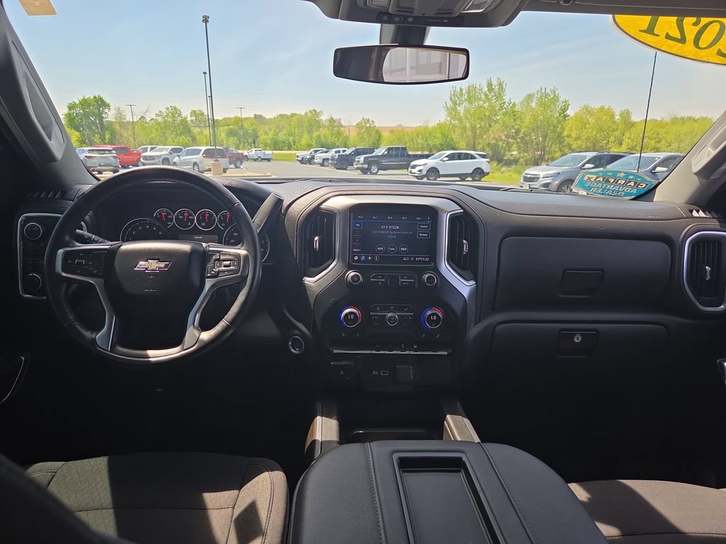 Certified 2021 Chevrolet Silverado 1500 RST w/ Rally Edition AWD/4WD image 11