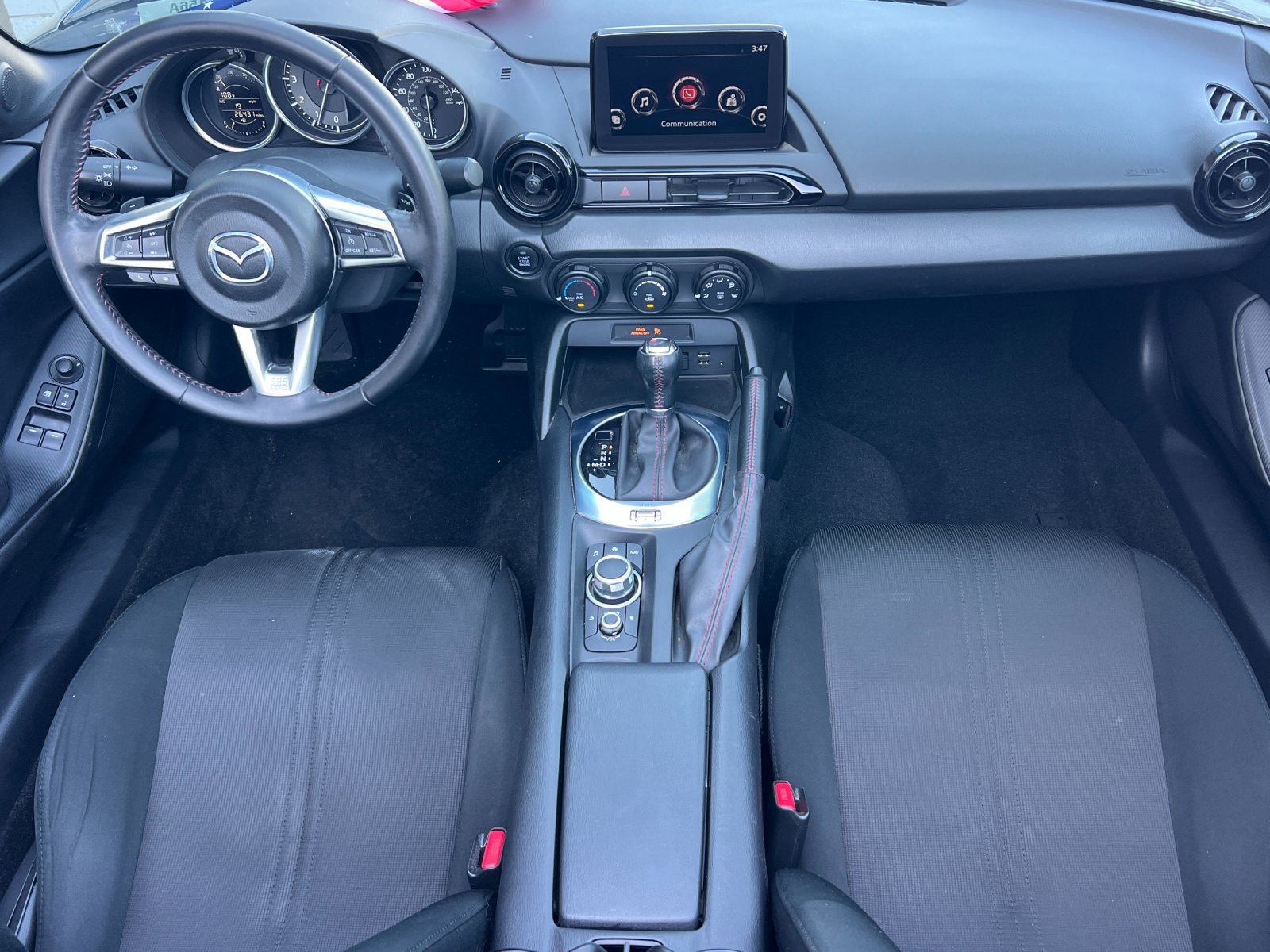 Used 2019 MAZDA MX-5 Miata Sport RWD image 13