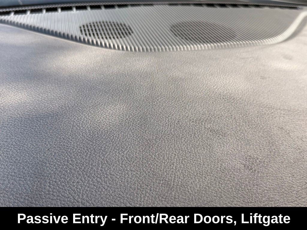 New 2026 Jeep Grand Cherokee Limited Reserve image 10