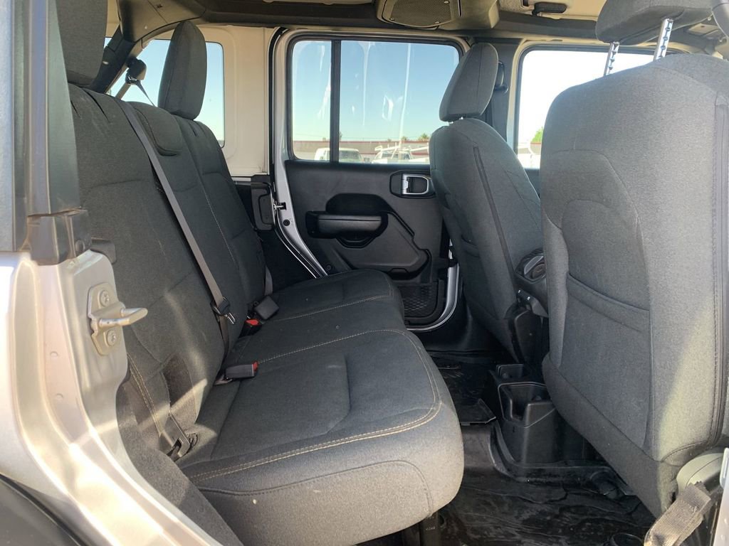 Used 2024 Jeep Wrangler Unlimited Sport AWD/4WD image 26