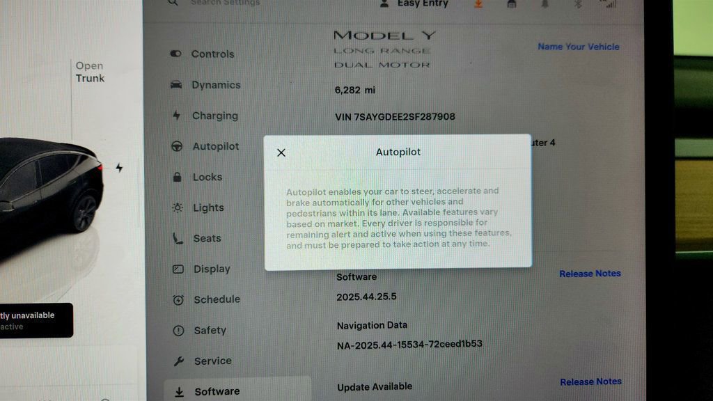 Used 2025 Tesla Model Y Long Range image 15