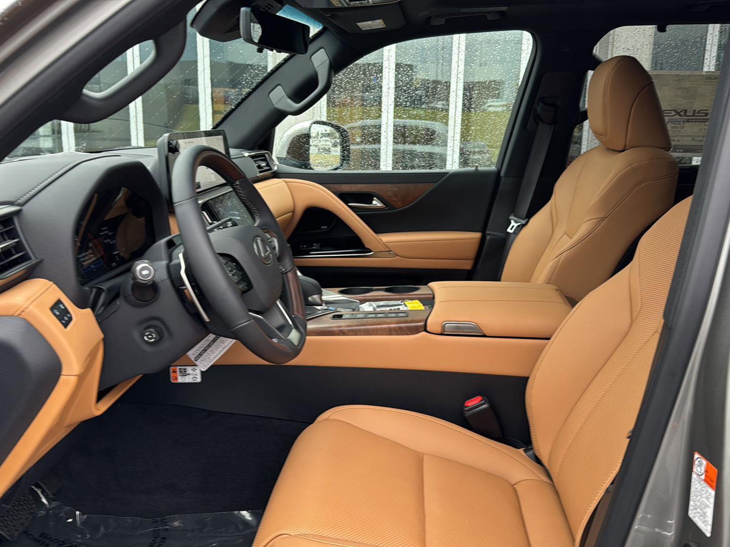 New 2026 Lexus LX 700h Luxury image 8