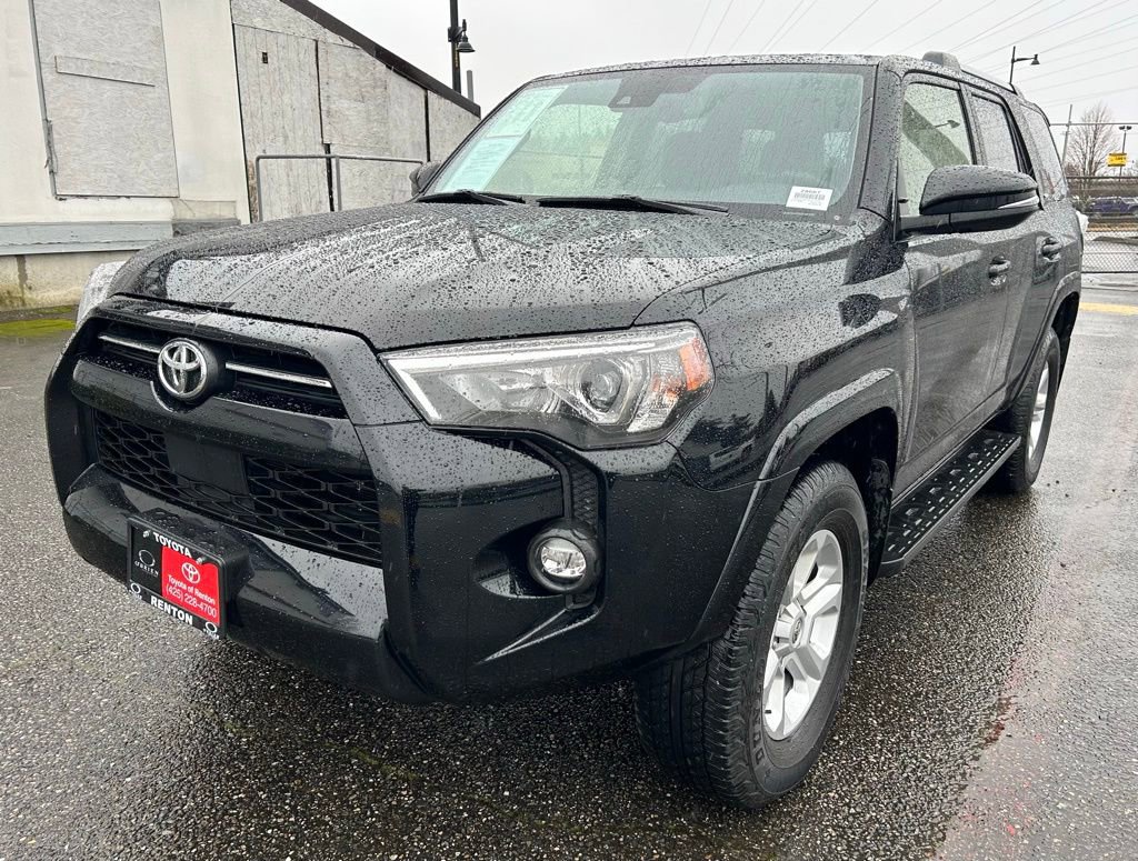 Certified 2024 Toyota 4Runner SR5 Premium w/ Moonroof Package
