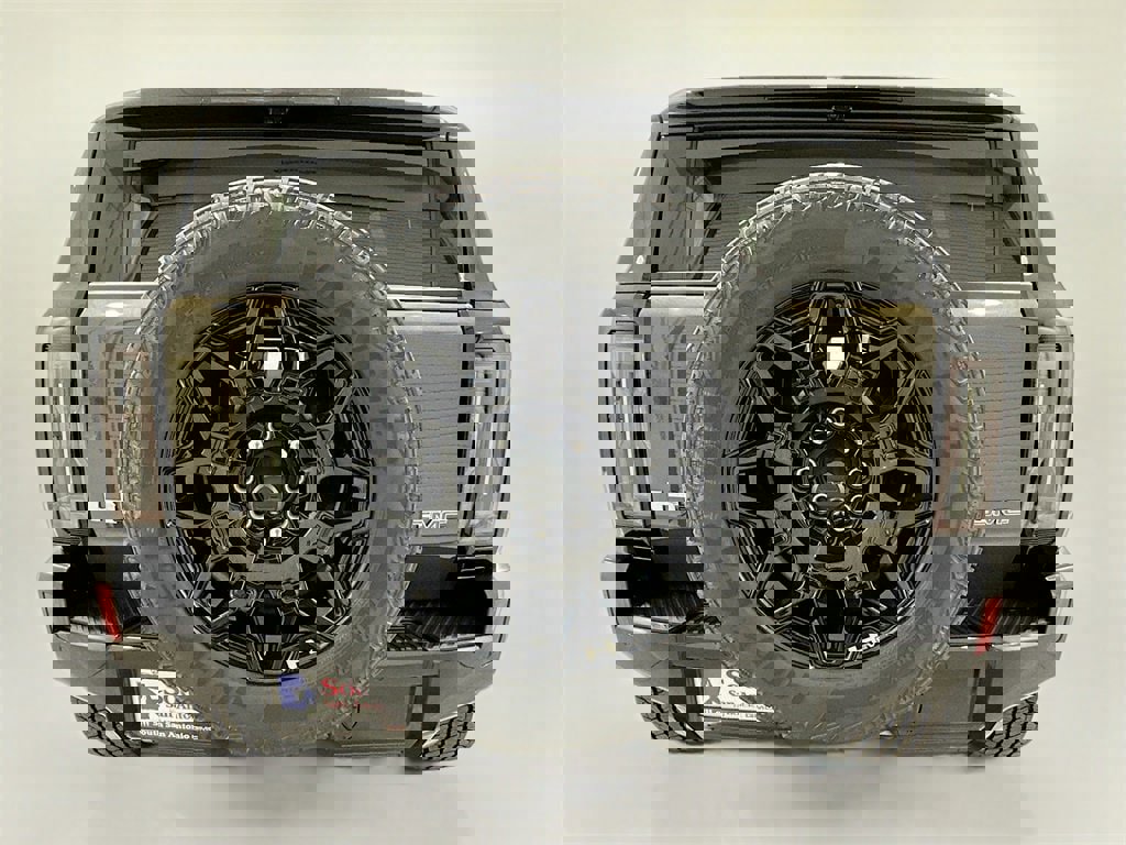 New 2026 GMC Hummer EV SUV image 6