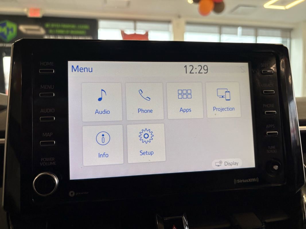 Used 2020 Toyota Corolla SE image 33