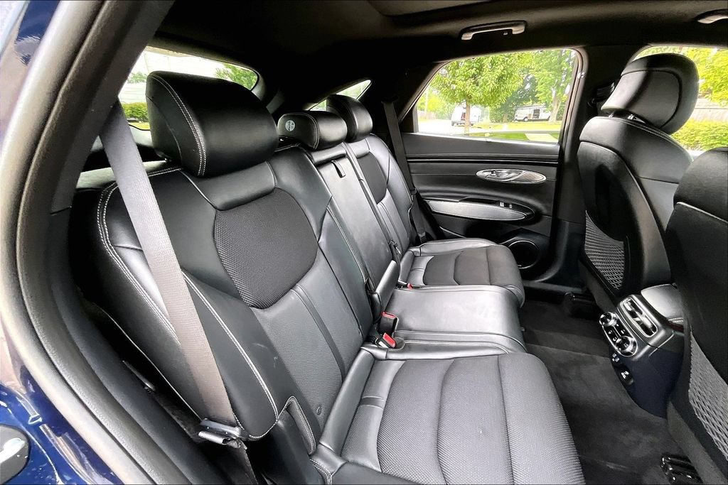 Used 2024 Genesis GV70 2.5T w/ Sport Prestige Package AWD/4WD image 30