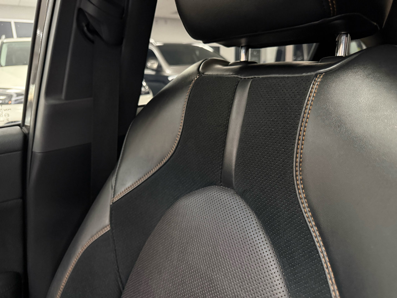 Used 2019 Toyota Avalon Touring w/ Advanced Safety Package image 27