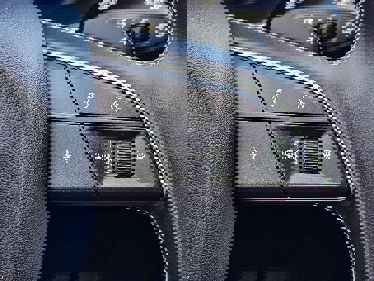 Used 2025 Audi Q7 3.0T Prestige image 27