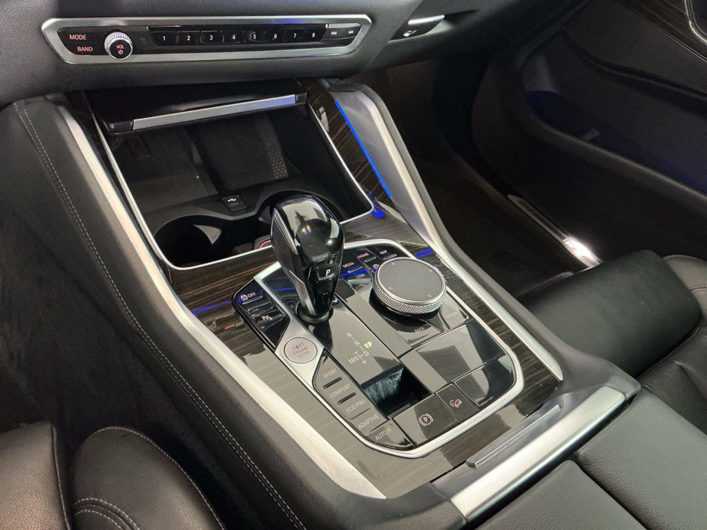 Used 2021 BMW X6 xDrive40i w/ M Sport Package AWD/4WD image 13