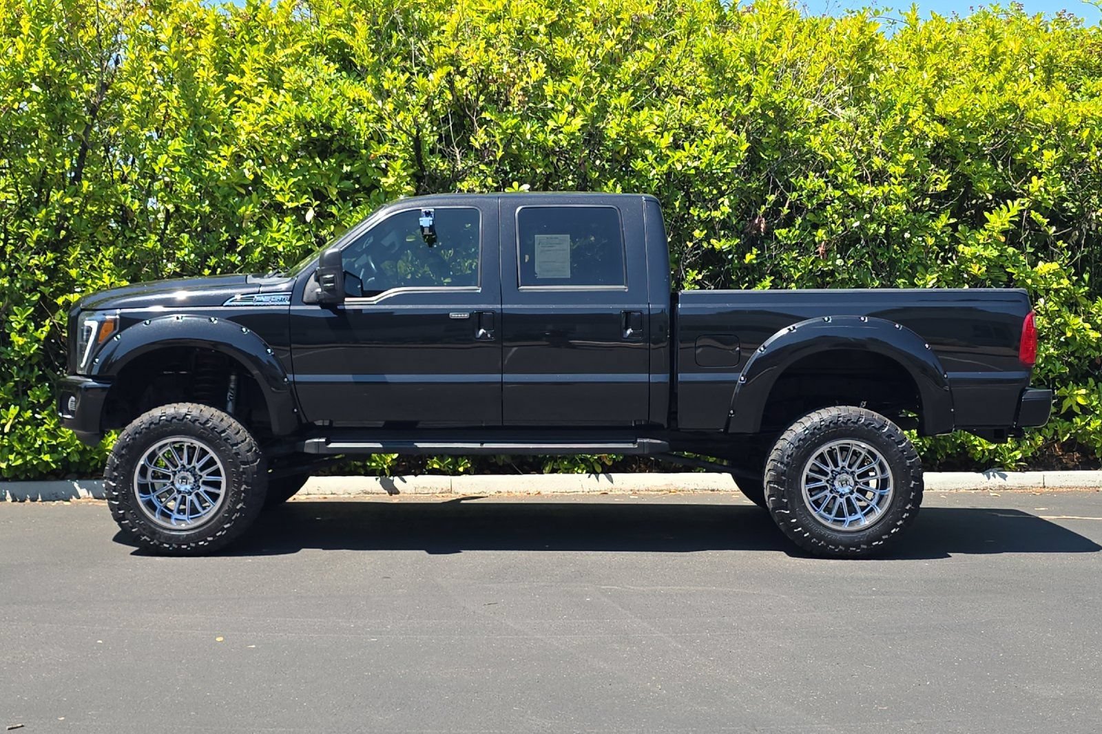 Used 2015 Ford F350 Lariat w/ FX4 4x4 Off Road Package image 7