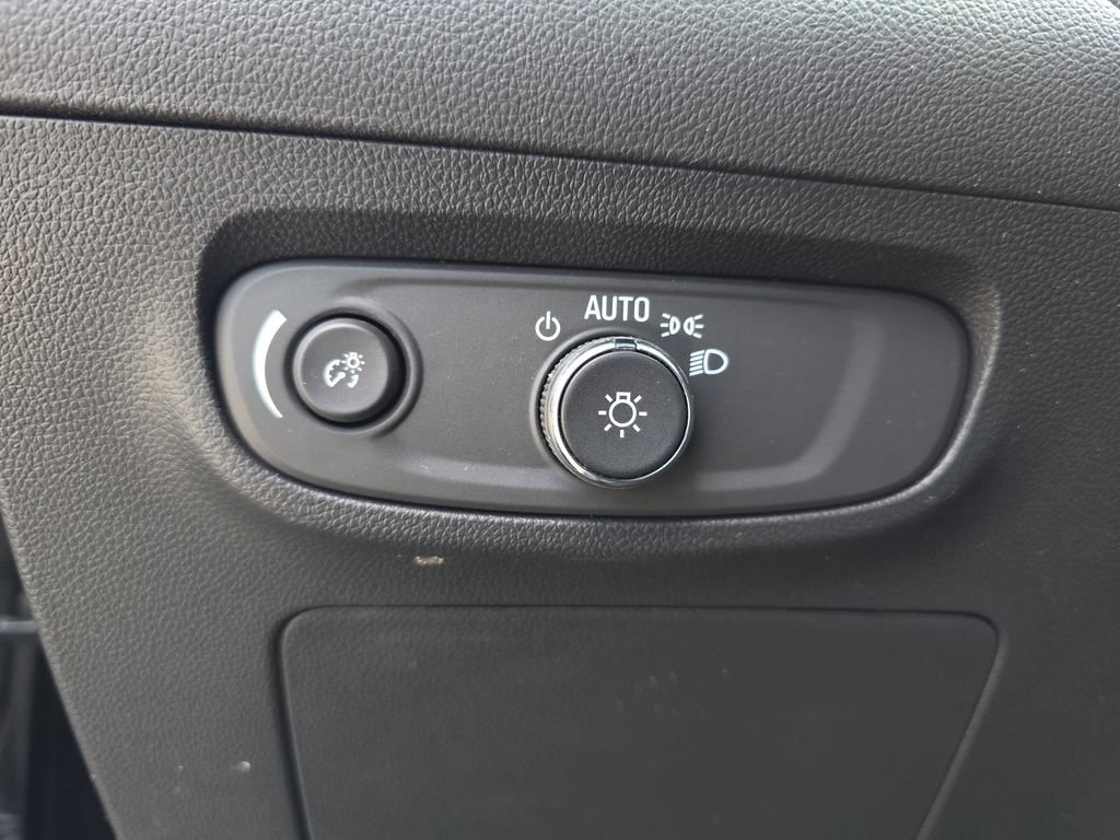 Used 2024 Buick Encore GX Preferred FWD image 29