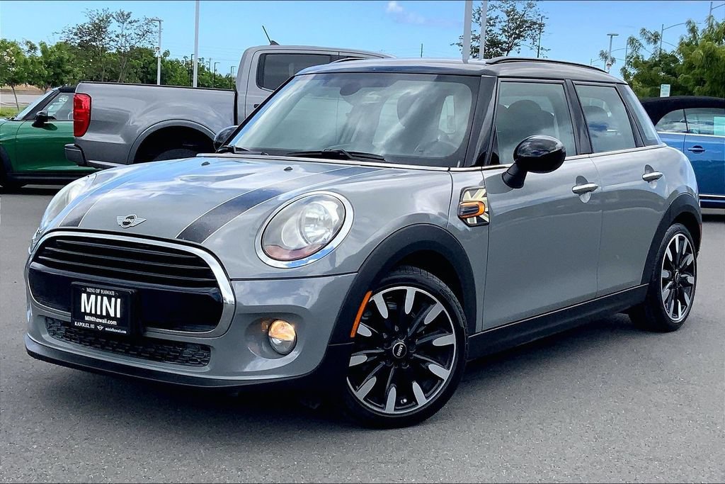 Used 2016 MINI Cooper 4-Door Hardtop FWD image 2