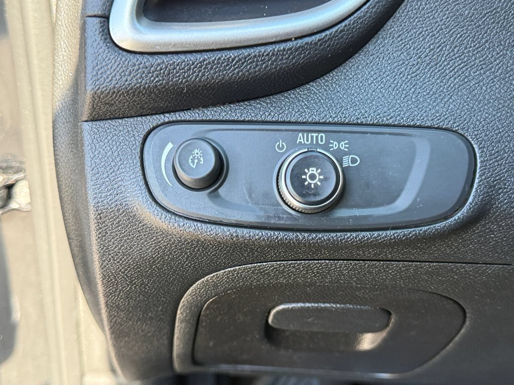 Used 2020 Chevrolet Trax LS w/ Tint and Cruise Package FWD image 19