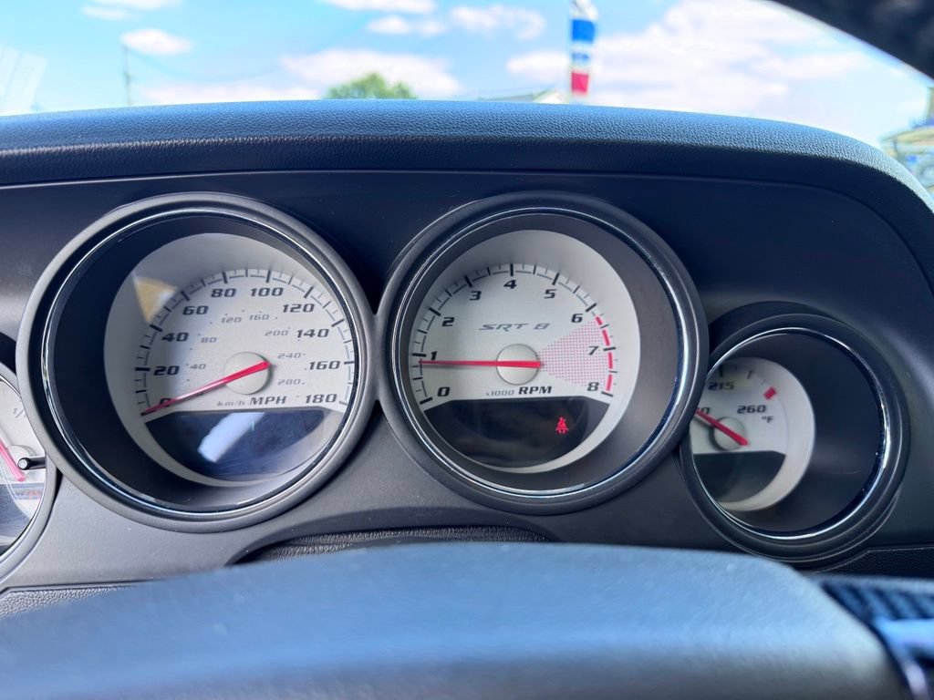 Used 2010 Dodge Challenger SRT8 w/ SRT Option Group II RWD image 21