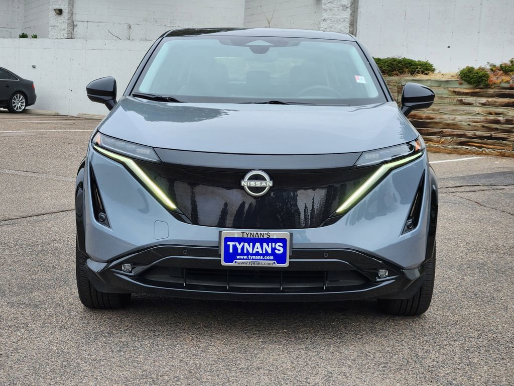 Used 2024 Nissan Ariya FWD image 2