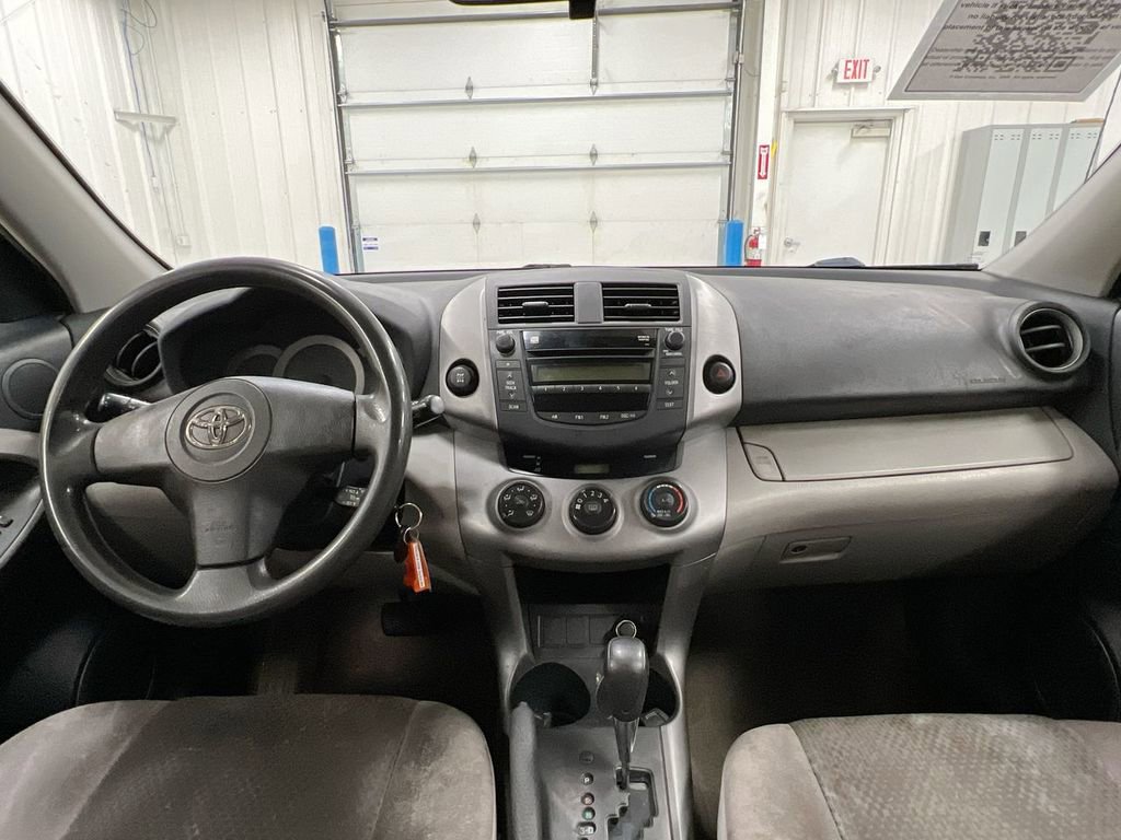 Used 2008 Toyota RAV4 4WD image 10