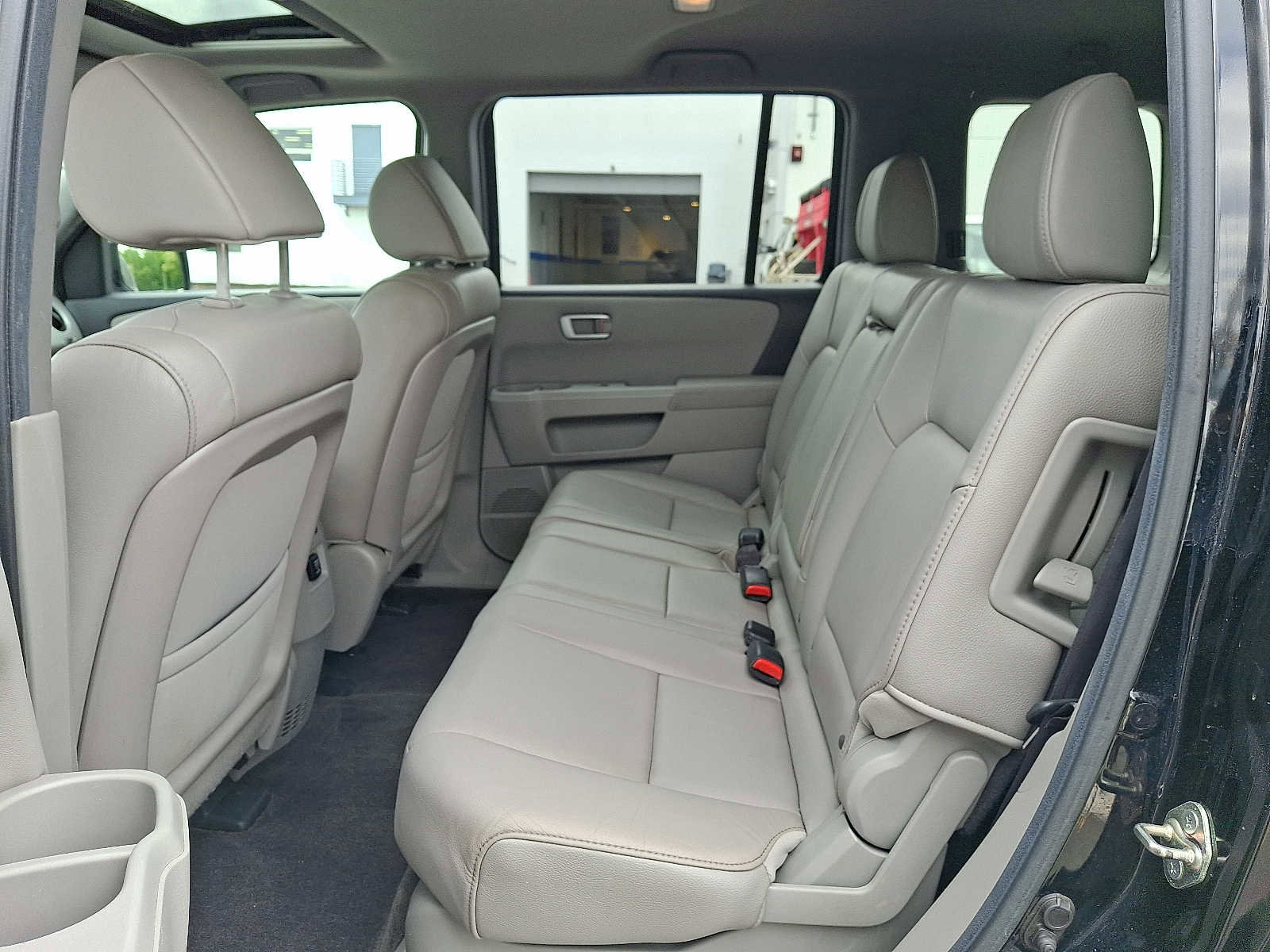 Used 2012 Honda Pilot EX-L image 11