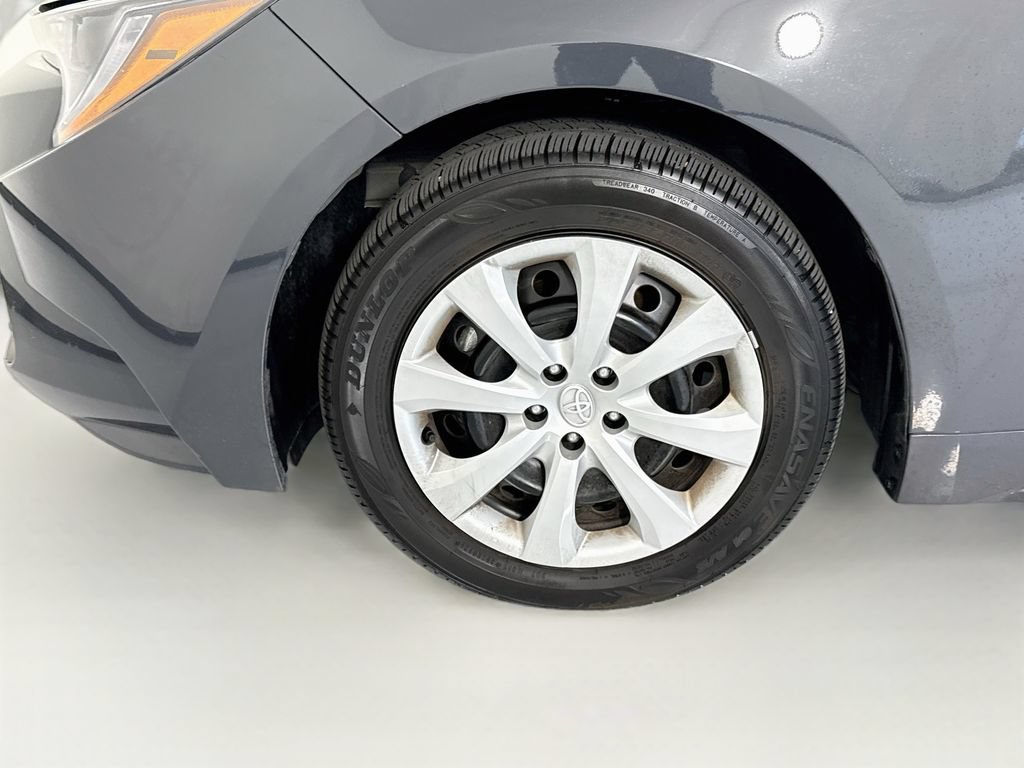 Used 2026 Toyota Corolla LE w/ Carpet Mat Package (TMS) FWD image 30
