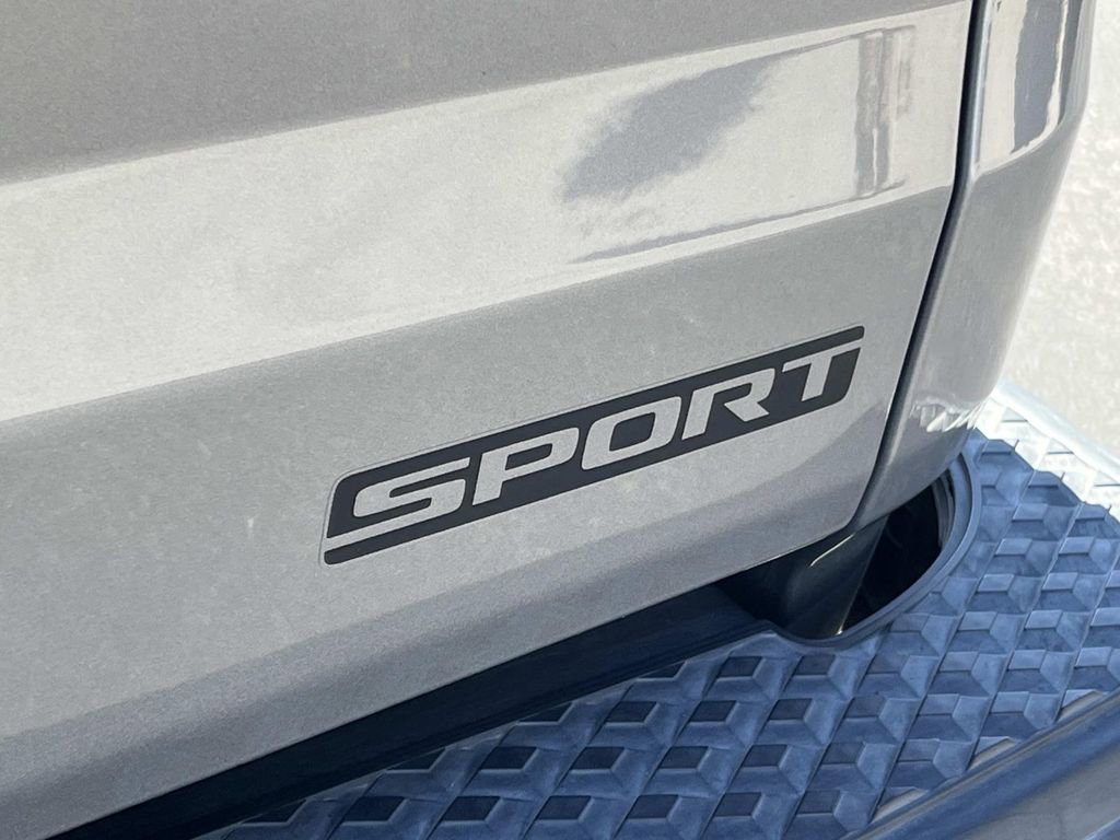 Used 2020 Jeep Gladiator Sport w/ Quick Order Package 24S image 12