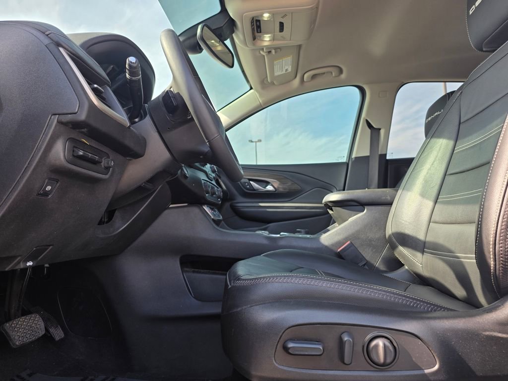 Used 2022 GMC Terrain Denali image 11