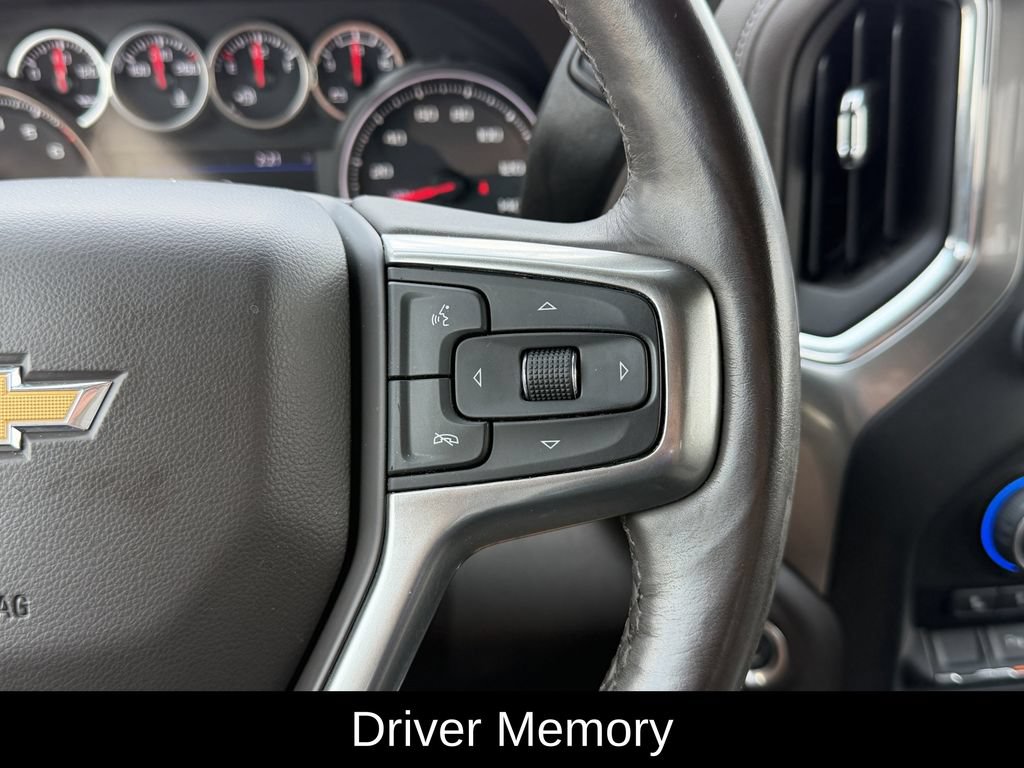 Used 2022 Chevrolet Silverado 1500 LTZ w/ LTZ Convenience Package II AWD/4WD image 19