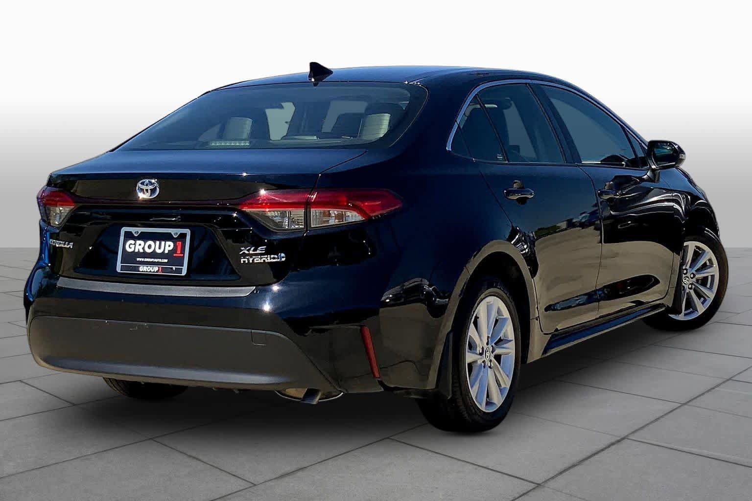 Used 2024 Toyota Corolla XLE FWD image 13