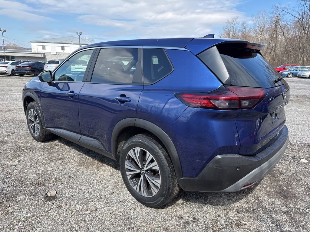 Used 2023 Nissan Rogue SV FWD image 7