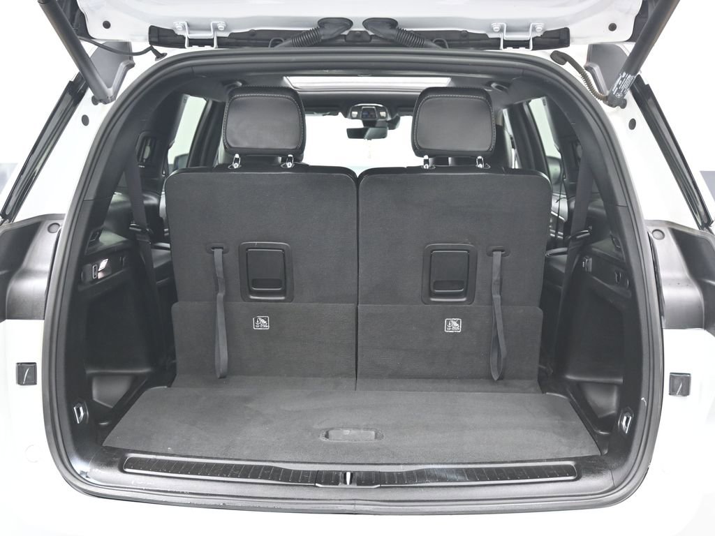 Used 2024 Jeep Grand Cherokee L Limited w/ Luxury Tech Group II image 14